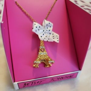 Betsy Johnson necklace